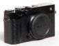 Preview: Fujifilm X-E5 Body schwarz + Halbledertasche + Daumenstütze + Softauslöser *Demo*