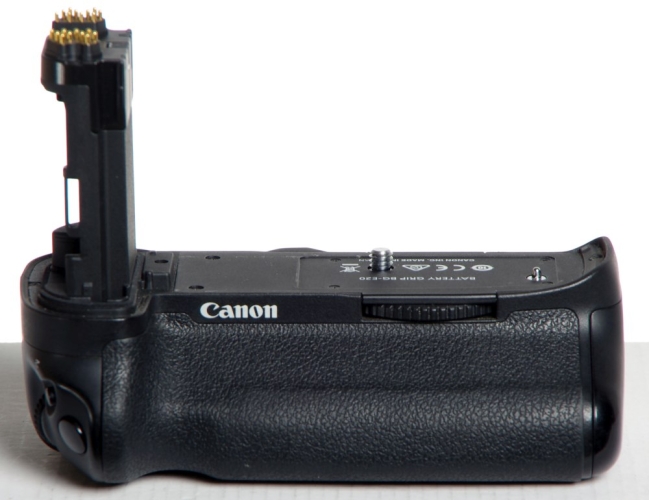 Canon BG-E20 für EOS 5D Mark IV *gebraucht*