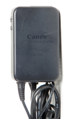 Preview: Canon CA-110 AC Netzteil / Ladegerät für Canon Legria & VIXIA Serie*gebraucht*