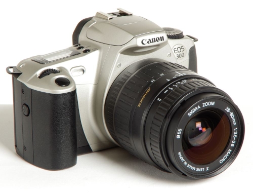 Canon EOS 300 Kit Sigma 28-80mm/F3,5-5,6 *gebraucht*