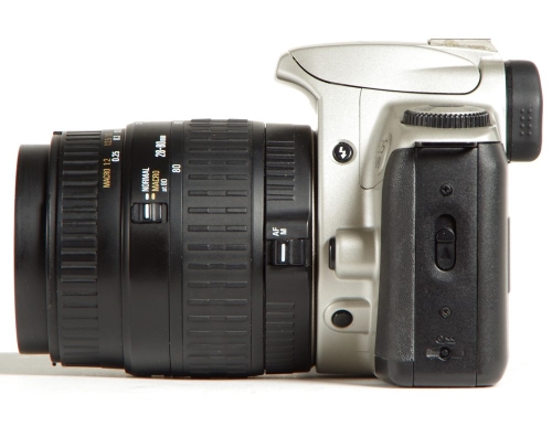Preview: Canon EOS 300 Kit Sigma 28-80mm/F3,5-5,6 *gebraucht*