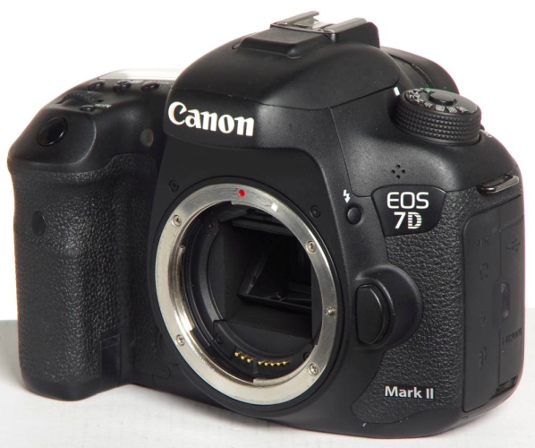 Canon EOS 7D Mark II Gehäuse *gebraucht*