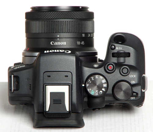 Canon EOS R10 Kit + RF-S 18-45mm IS STM *gebraucht*