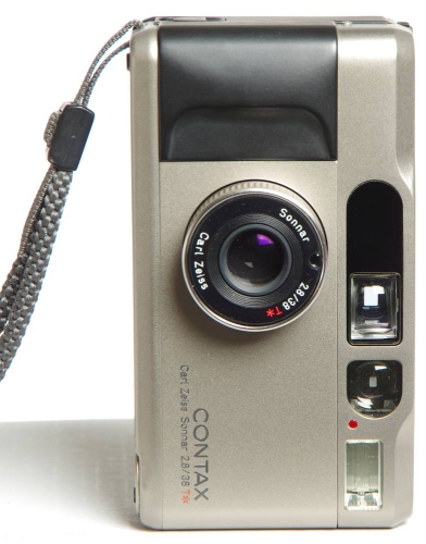 Contax T2 Kleinbildkamera mit Carl Zeiss Sonnar 38mm/F2,8 silber *gebraucht*