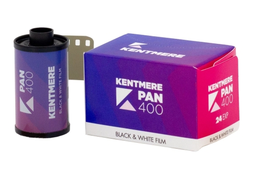 Bild von Originalverpackung und Filmkartusche von Kentmere Pan 100 Film