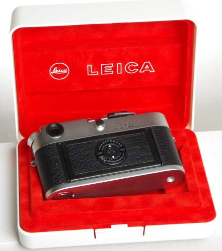 Leica M6 Body silbern verchromt Version 10414 *gebraucht*
