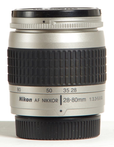 Preview: Nikon AF 28-80mm/F3,3-5,6 G silber *gebraucht*