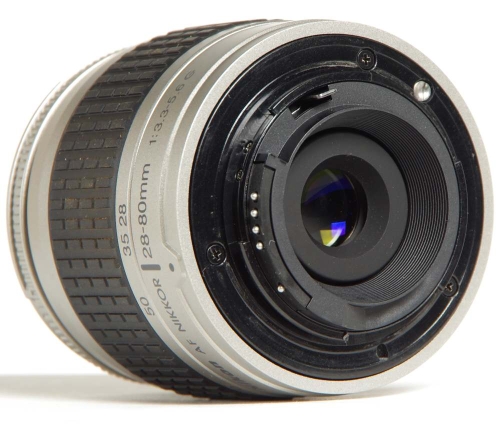 Preview: Nikon AF 28-80mm/F3,3-5,6 G silber *gebraucht*