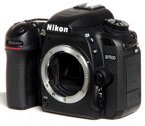 Preview: Nikon D7500 Gehäuse *gebraucht*