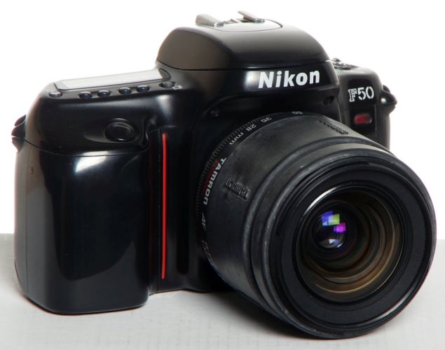 Nikon F50 Kit Tamron 28-70/3,5-4,5 *gebraucht*