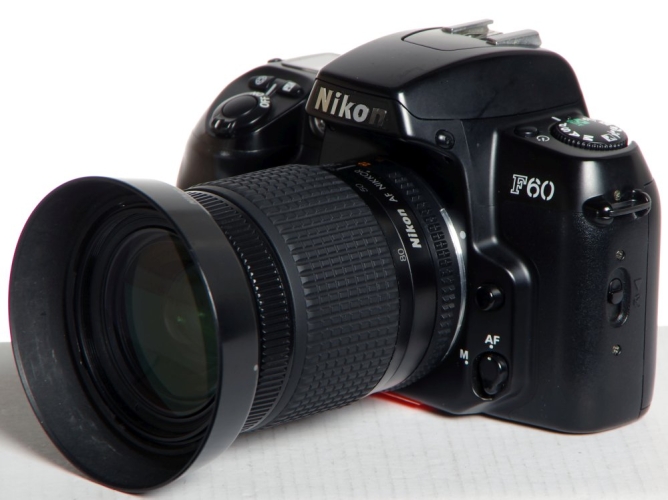 Nikon F60 Kit 28-80/3,5-5,6 D *gebraucht*