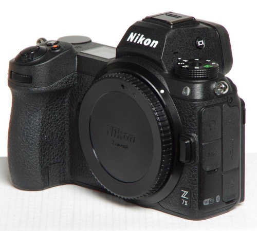 Preview: Nikon Z7 II Gehäuse *gebraucht*