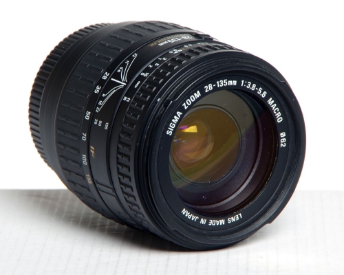 Preview: Sigma 28-135mm/F3,8-5,6 für Canon EF-Mount *gebraucht*