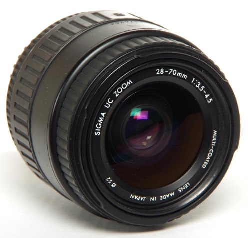 Sigma UC Zoom 28-70/3,5-4,5 für Nikon