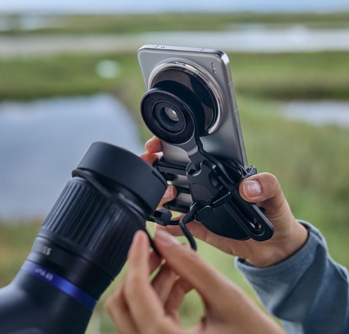 Preview: ZEISS Digiscoping Phone Adapter