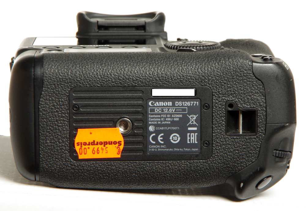canon 1dx mark ii serial number