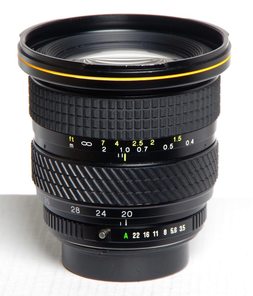 Objectif Tokina AF Tele 100-300 mm f/5,6-6,7 Pentax K LISEZ