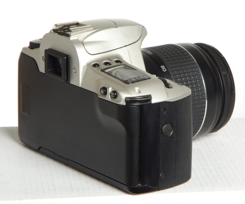 Canon EOS 300 Kit 28-80mm/F3,5-5,6 II *gebraucht*