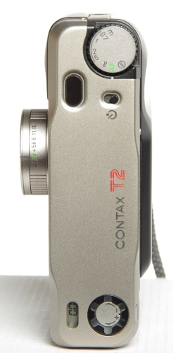 Contax T2 Kleinbildkamera mit Carl Zeiss Sonnar 38mm/F2,8 silber *gebraucht*