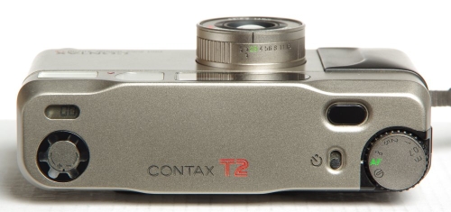 Contax T2 Kleinbildkamera mit Carl Zeiss Sonnar 38mm/F2,8 silber *gebraucht*