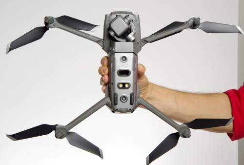 DJI Mavic 2 Pro Drohne Fly More Kit (3 Akkus, 4er Ladegerät, Tasche) *gebraucht*