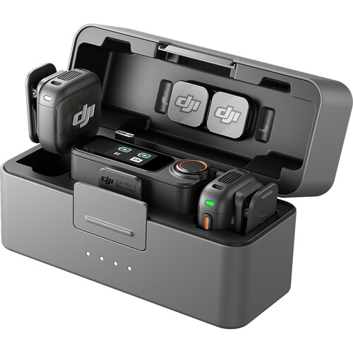 DJI MIC 3 Funkmikrofonsystem (2 TX + 1 RX + Charging Case) 2 Sender + 1 Empfänger