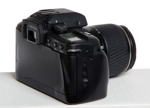 Minolta Dynax 60 Kit 28-100 schwarz *gebraucht*