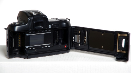 Nikon F601 Gehäuse *gebraucht*
