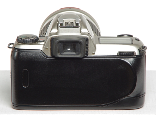Nikon F65 Kit Voigtländer 28-210mm/F4,2-6,5 *gebraucht*