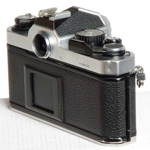 Nikon FM2n Gehäuse/Body silber *gebraucht*