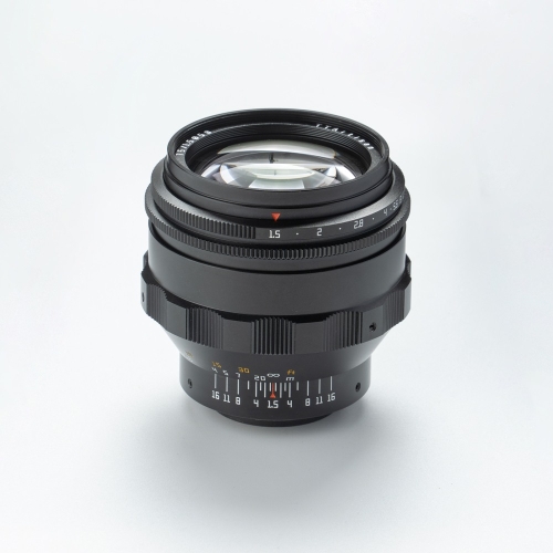TTArtisan 75mm/F1,5 M42 (FF)